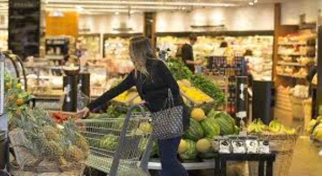 Tüketici Güven Endeksi Ocak'ta Yüzde 0,4 Düşüşle 81'e Geriledi