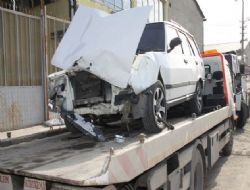 Anneyle kızı yaralandı