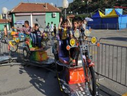 Mahalleler şenleniyor