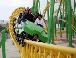 Roller Coaster raya girdi