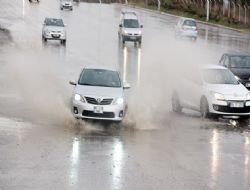 İki damlada trafik kaosu