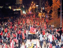 29 Ekim'de el ele coşku