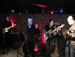 Passage'de Rocknrolla ve Blues rüzgarı