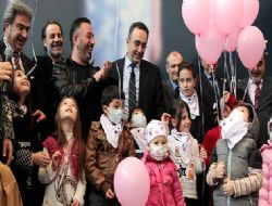 Bir tuğla bir espri