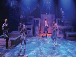 DT ödülleri topladı