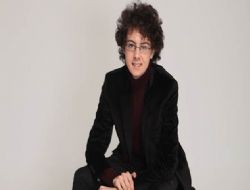 Festivalde sahne genç solistlerin