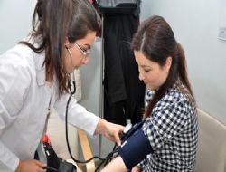 Öğrencilerden sağlık taraması