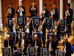 Cazın Kartalları açılışı yapıyor