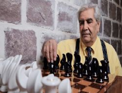 Guinness'lik satranç koleksiyonu Ankara'da