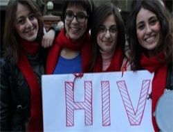 AIDS'e dikkat çektiler