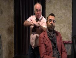 Bol sürprizli komedi