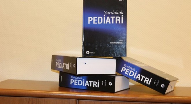 604 yazardan pediatri kitabı