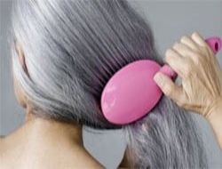 Saçların beyazlaması genetik olmayabilir