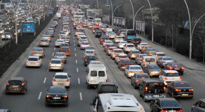 Büyükşehir'den okul trafiğine mesai ayarı