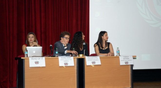 Gençler 2050'yi konuşuyor