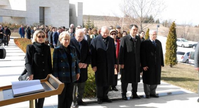 ‘Hoca Bey'in emanetini gelecek nesle taşıyoruz'