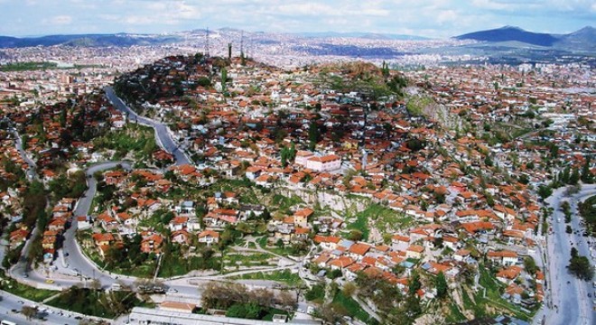 ‘İçi beton dışı ahşap Ankara evleri'