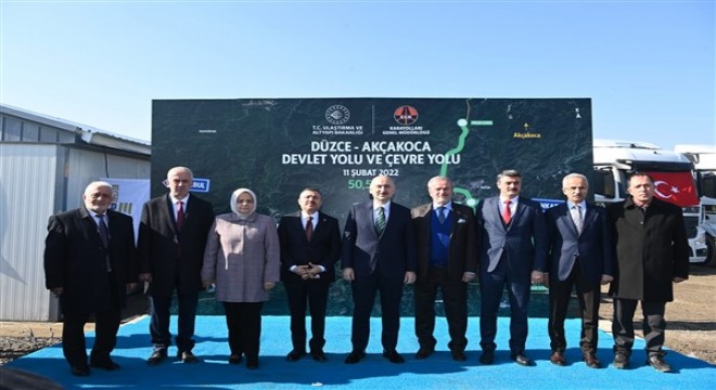 Karaismailoğlu: Düzce'de bölünmüş yol oranı %72'ye ulaştı