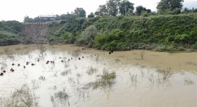 Kastamonu ve Düzce'de kaybolan 2 kişiyi arama çalışmaları sürüyor