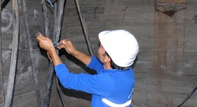 Kılıçdaroğlu'nun sokağında kablo hırsızları iş başında