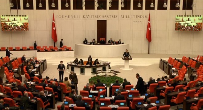 Milletvekili Aydemir 1001 Hatmi TBMM'ye taşıdı