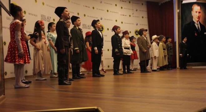 Miniklerin ‘İyi ki Doğdun Atatürk'üm' projesi