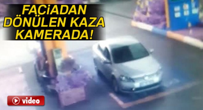 Tuzla'da faciadan dönülen kaza kamerada